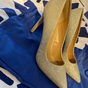 Women heels size 8 1/2